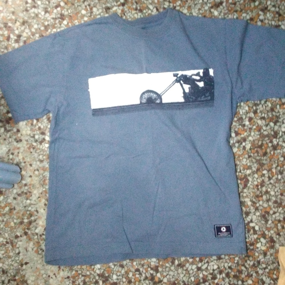 Old Navy chopper tee